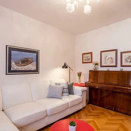 Apartment Lalu
